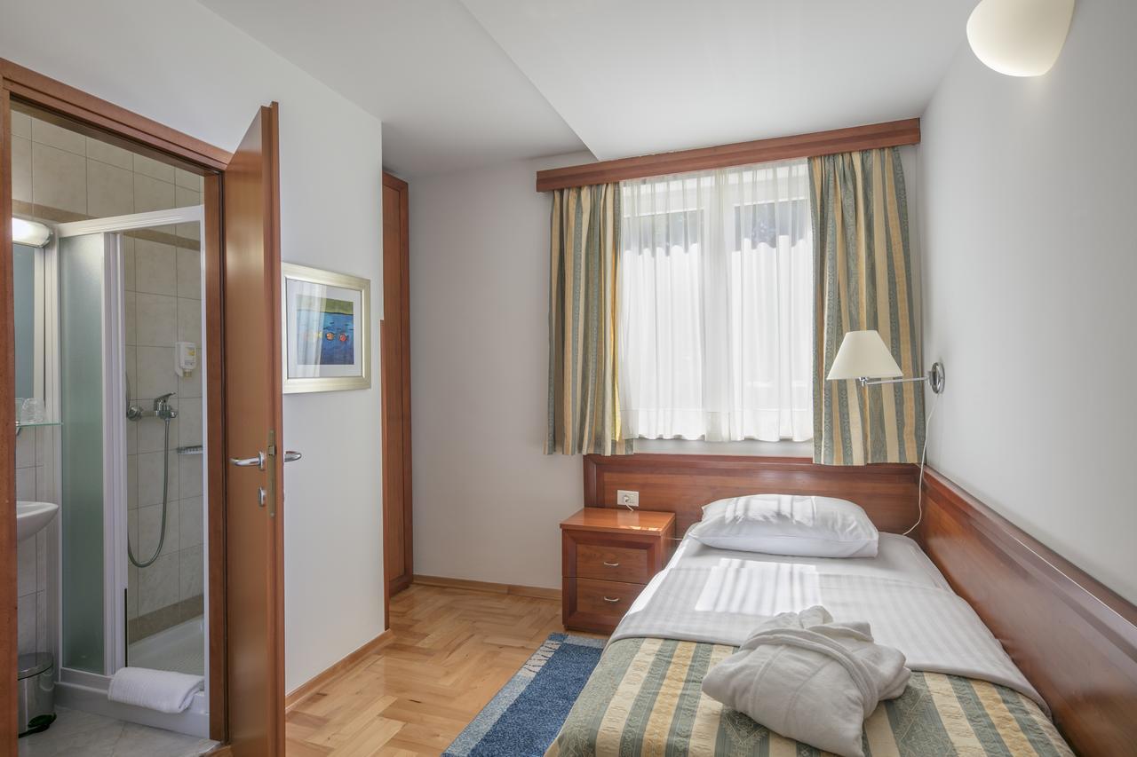 Apartments Punta Вели-Лошинь Номер фото